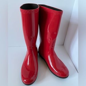 Women’s Red Ugg Rain boots Excellent Condition
